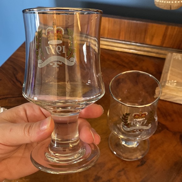 3 For $25 Queen Elizabeth’s Silver Jubilee Glassware - Picture 4 of 4